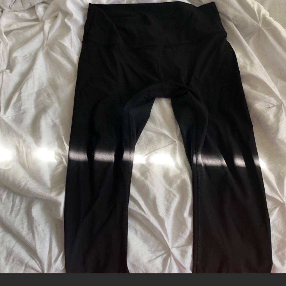 Lululemon 7/8 winder under hi rise legging